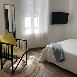 Charmante Maison De Avec Cour Exterieure Appartement