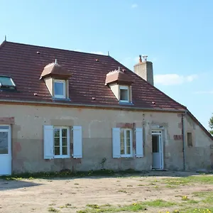 Domaine St Georges Hébergement de vacances Bagneux (Allier)
