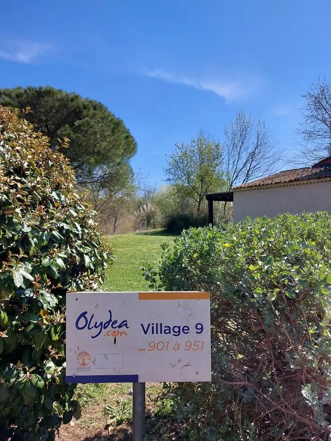 Appartement Aux Abords Du Lac à Arles 0*,  France